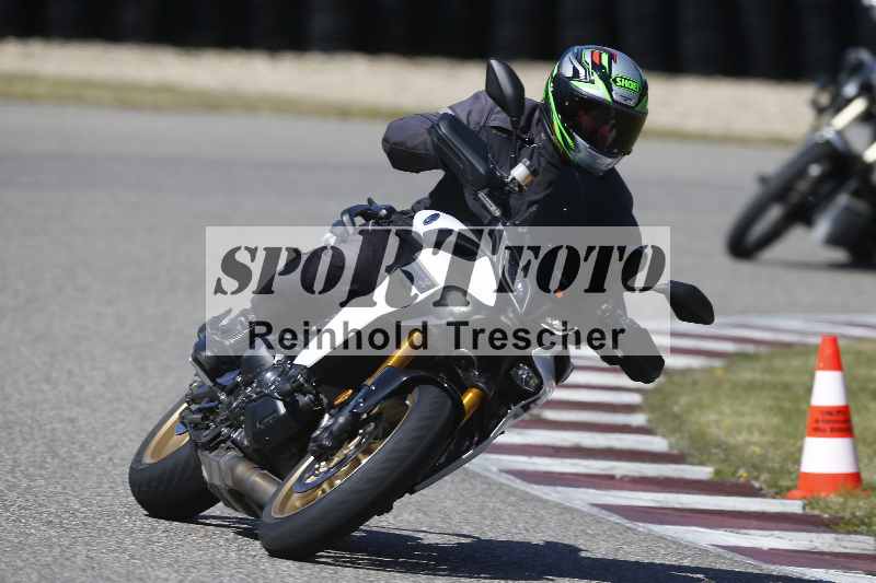 /01 02.04.2026 MAZ ADR/Gruppe rot/unklar